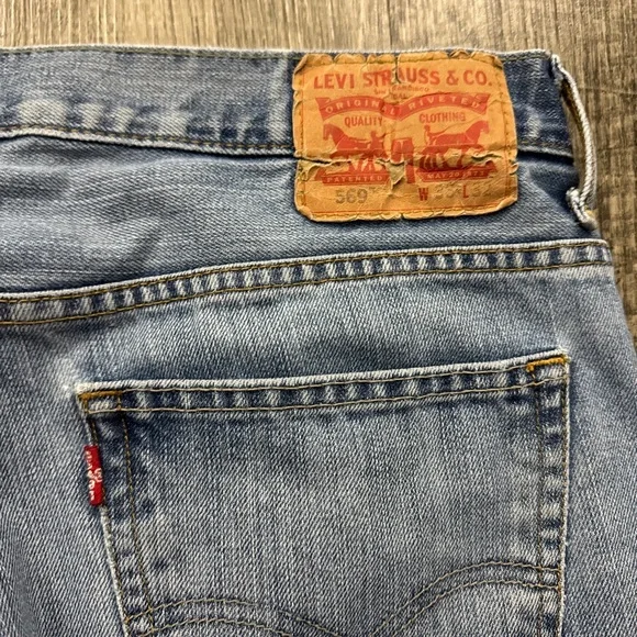 Levi’s 559 Denim Jeans - Picture 9 of 9